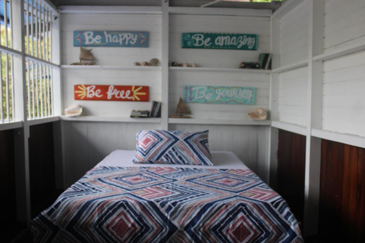 Refugio Mr Jerry Eco House Hotel บาเยีย โซลาโฯ ภายนอก รูปภาพ
